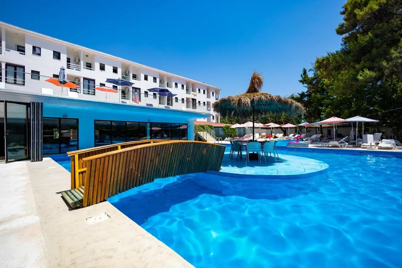 فندق Metropolis Palace دراس ألبانيا